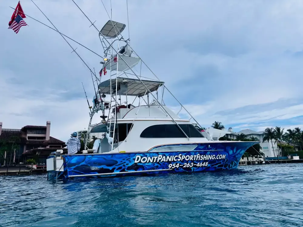 Should You Book a Morning or Afternoon Fishing Charter in South Florida?
